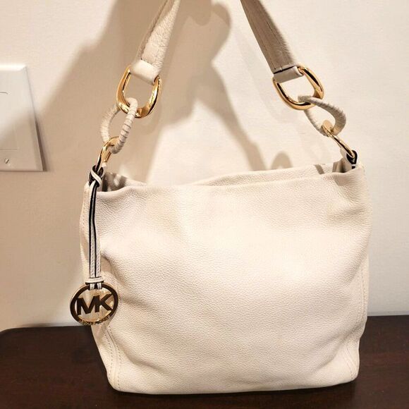 Michael Kors - Pebbled Leather Off-White Purse Hobo Style - Picture 3 of 5